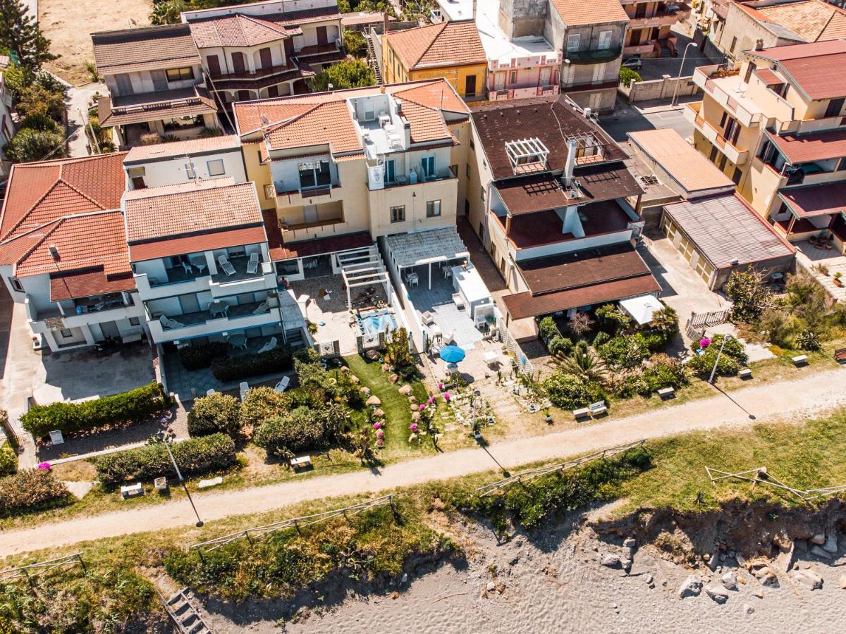 B&B Il Capitano Capo dʼOrlando Eksteriør billede